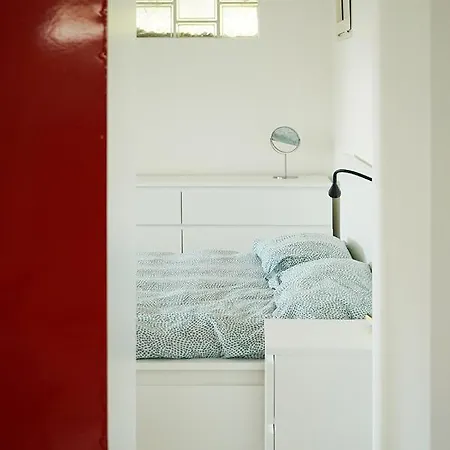Loft With Private Garden Close To Shops Italy 公寓 *